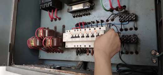 重磅！曼頓物聯(lián)網空開推動各地“智慧安全用電系統(tǒng)”開工建設，技術轉讓助力產業(yè)升級